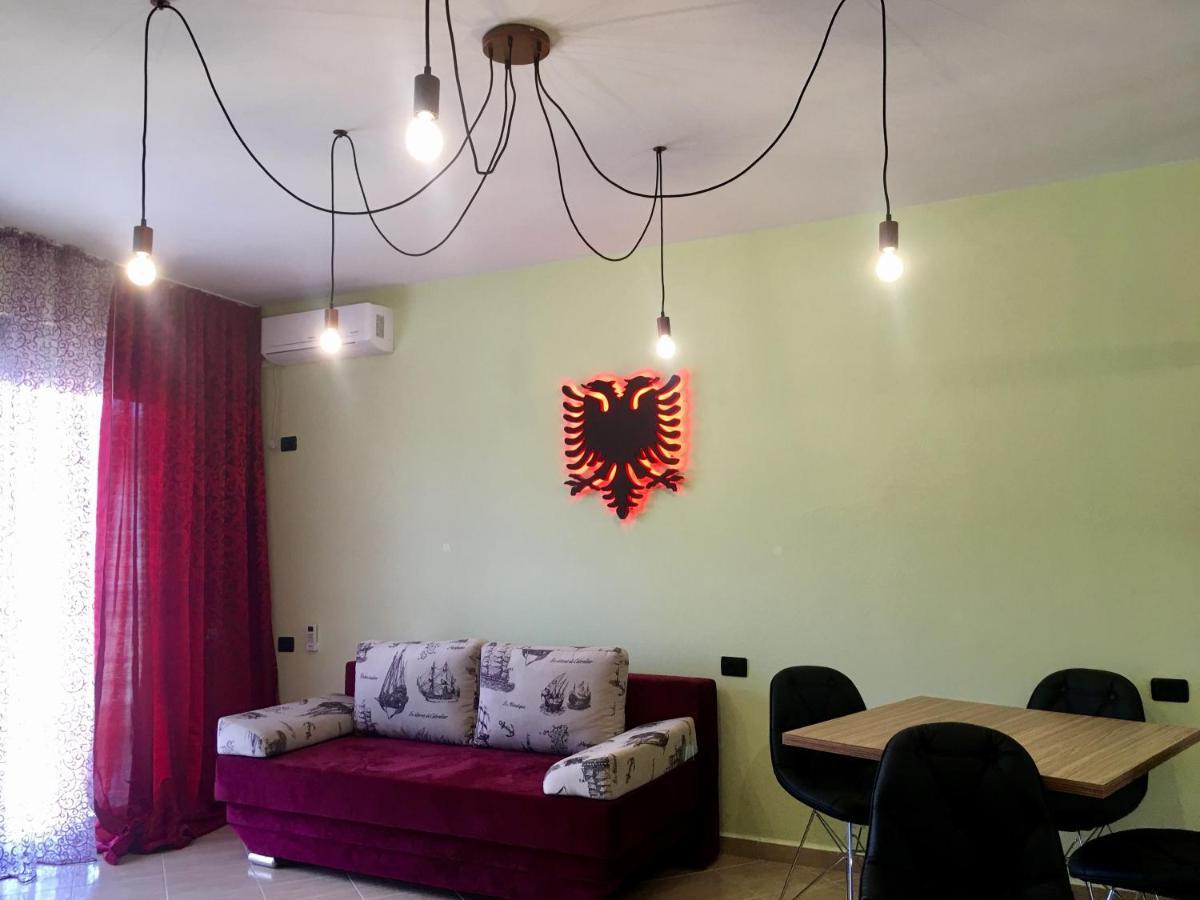 Luxury Holiday In Royal Apartment For King And Queen Sarandë Exteriér fotografie