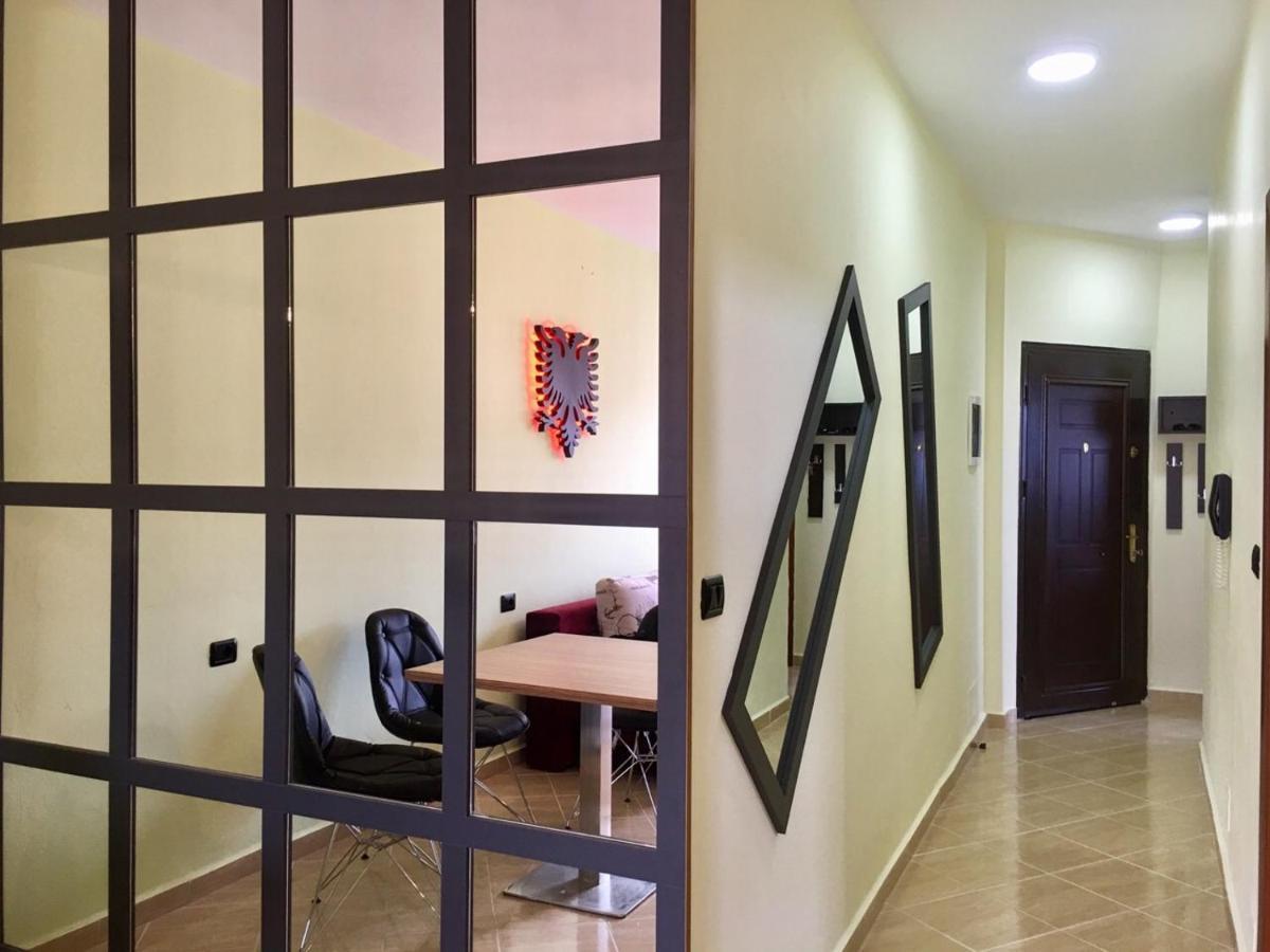 Luxury Holiday In Royal Apartment For King And Queen Sarandë Exteriér fotografie