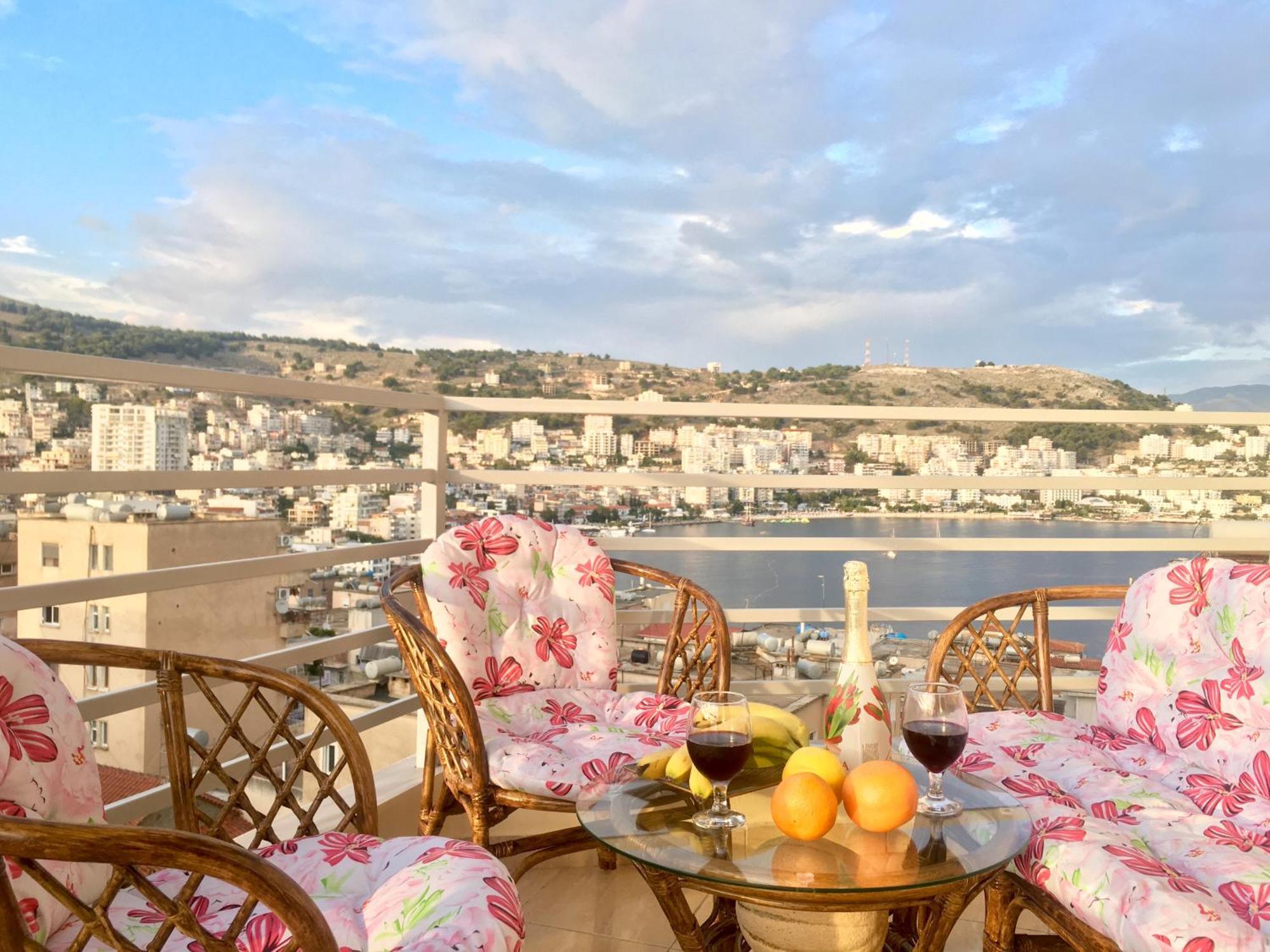 Luxury Holiday In Royal Apartment For King And Queen Sarandë Exteriér fotografie