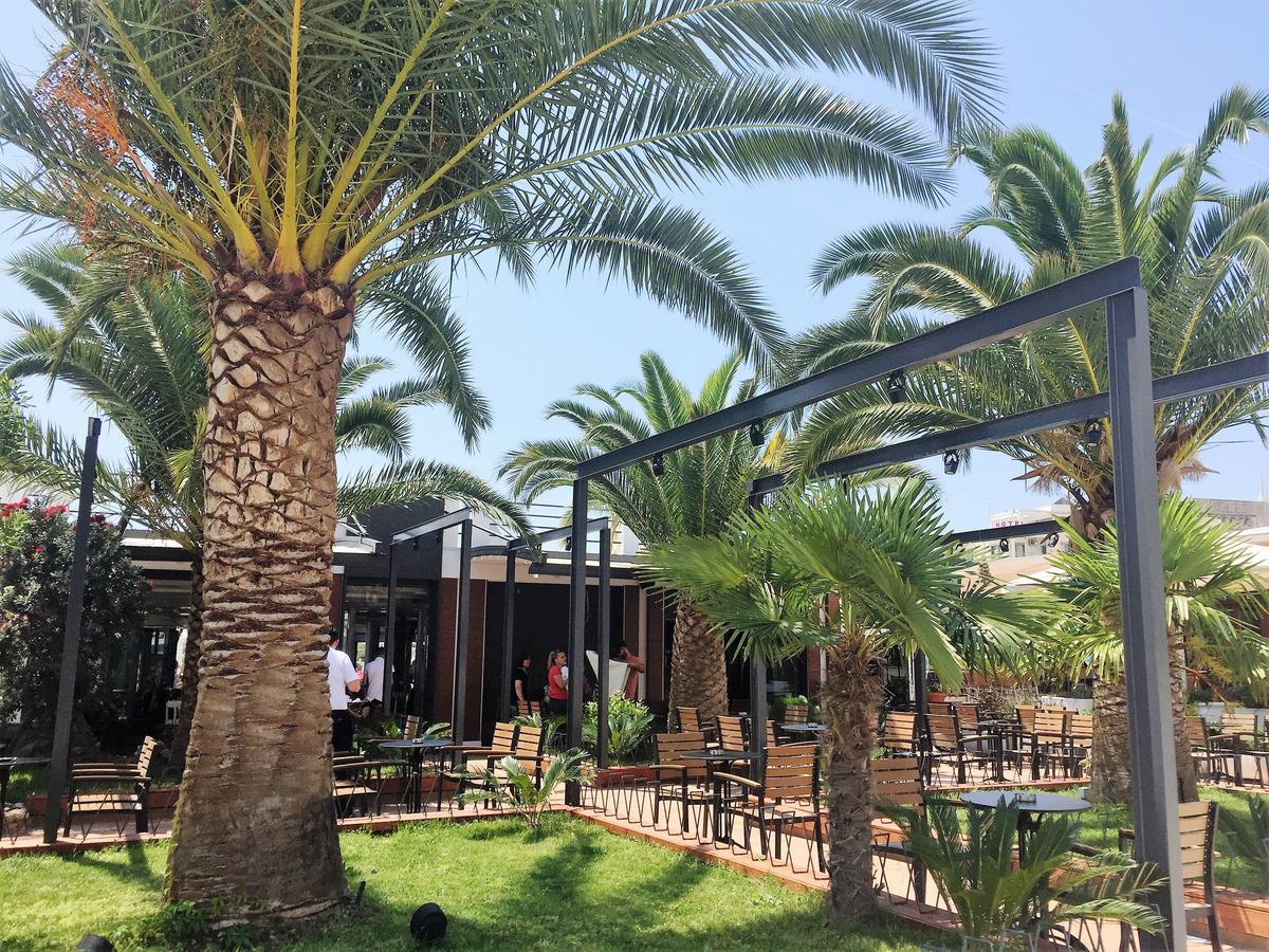 Luxury Holiday In Royal Apartment For King And Queen Sarandë Exteriér fotografie